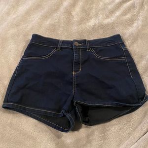 Junior Jean Shorts-size 9